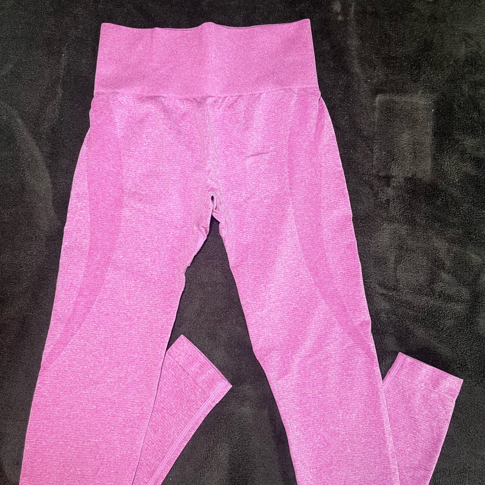 Pink contour leggings